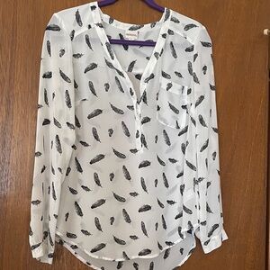 Merona Black and White Feather Print Blouse